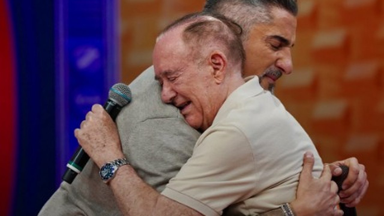 Marcos Mion é criticado após homenagem a Renato Aragão no Caldeirão