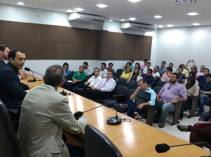 Técnicos municipais participam de curso sobre Licitações e Contratos Administrativos