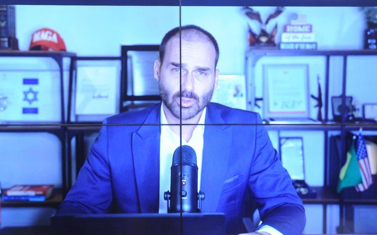 Eduardo Bolsonaro diz não ter sido citado pelo STF e contesta condenação