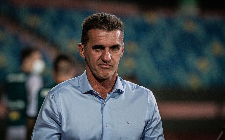 América-MG confirma demissão de Vagner Mancini após nova derrota