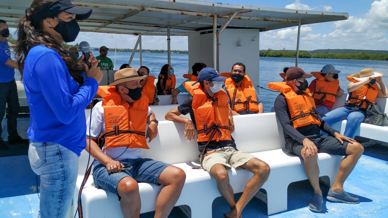 IMA abre inscrições para passeios no Barco Escola