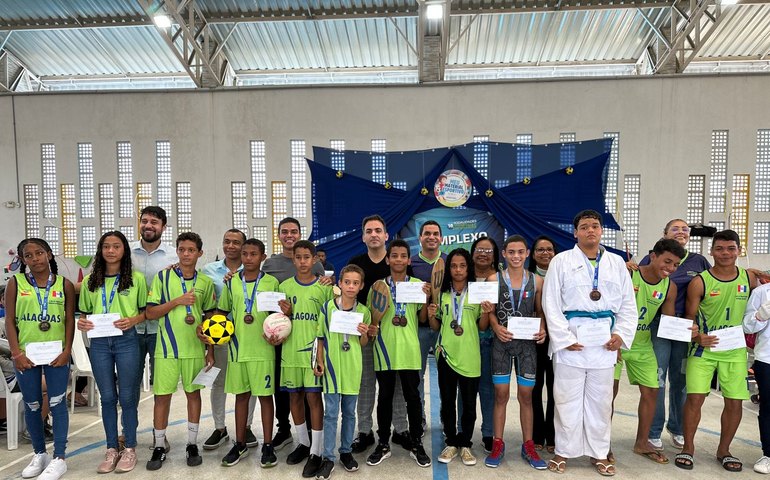 Pilar investe R$ 100 mil em nova aquisição de material esportivo para escolas e Complexo