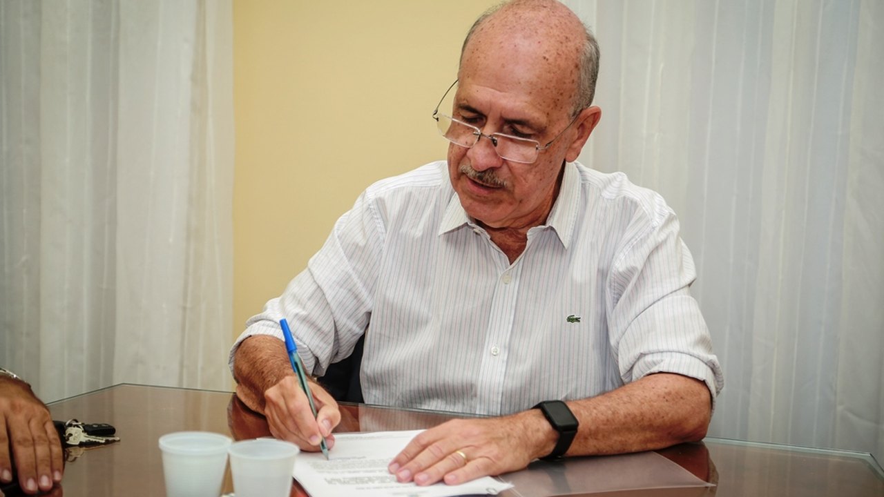 Prefeitura de Penedo publica PDV dos servidores do SAAE no Diário Oficial