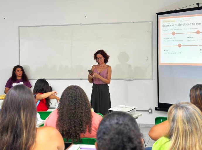 Projeto Energia Feminina capacita mulheres em letramento digital e gestão de negócios em Maceió