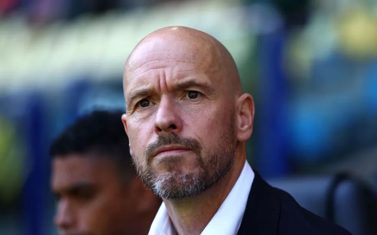 Ten Hag promete futebol ofensivo para Manchester United quebrar jejum de títulos