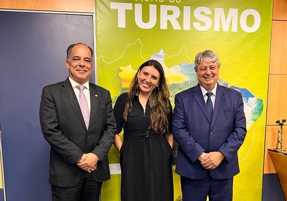 Em Brasília, prefeito Nestor visita o Ministério do Turismo