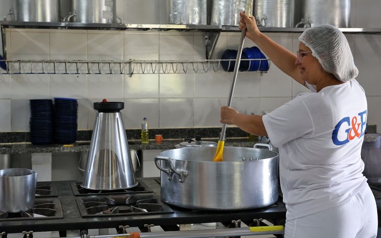 Sindicato alerta sobre falta de arcondicionado em escolas do Rio
