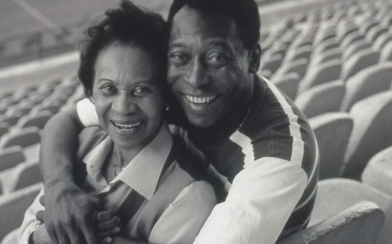 Santos decreta luto oficial de três dias pela morte de Dona Celeste, mãe de Pelé, aos 101 anos