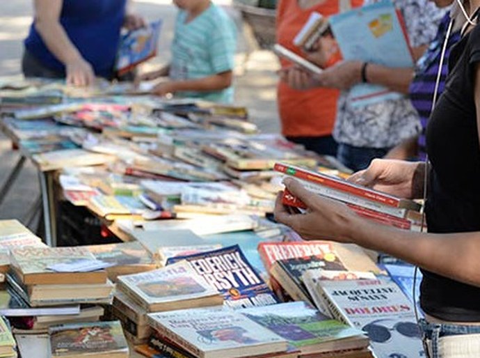 Prefeitura de Arapiraca realiza Feira da Troca de Livros