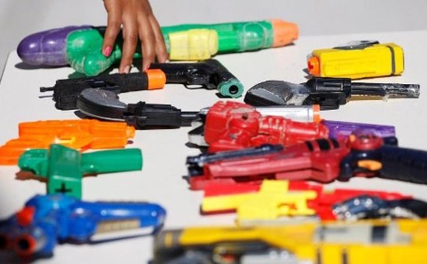 Seprev alerta para riscos da compra de armas de brinquedo