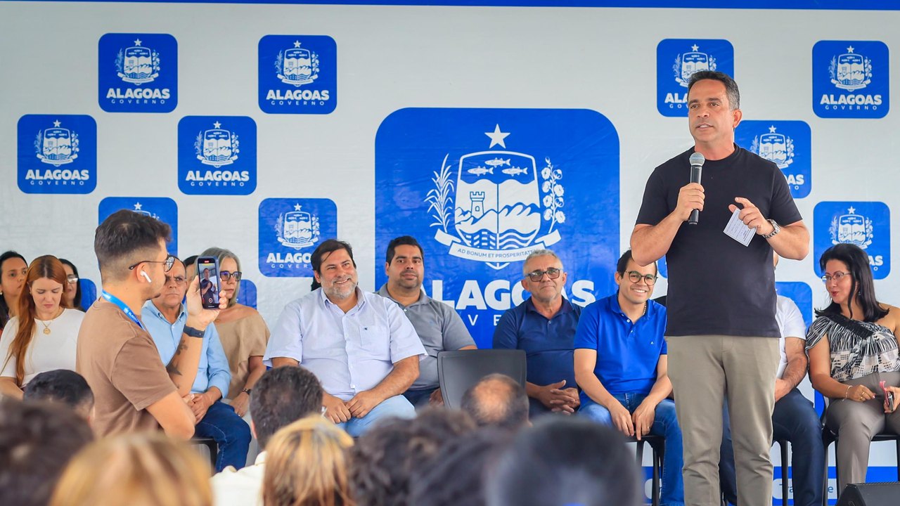 Governador Paulo Dantas inaugura revitalização de escola estadual em Girau do Ponciano