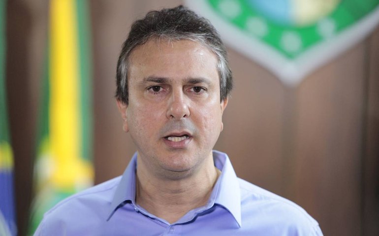 PT atrai correligionários de Ciro e filia 12 prefeitos no Ceará