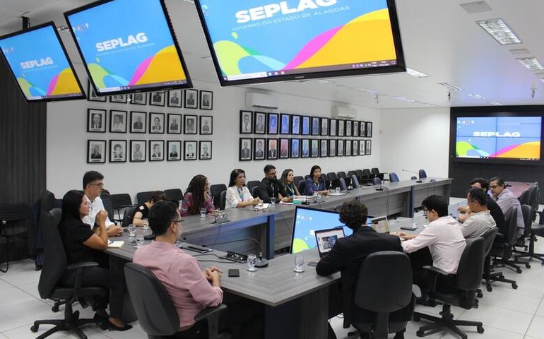 Seplag e Seduc recebem Instituto Unibanco e discutem melhorias em programas educacionais de Alagoas