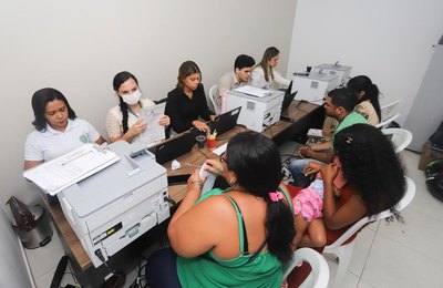 Justiça itinerante leva cidadania e serviços essenciais a centenas de pessoas em Rio Largo