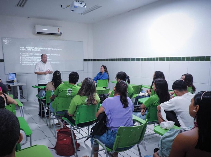 Grau Educacional abre inscrições para mais de 1.200 bolsas integrais em cursos técnicos e profissionalizantes