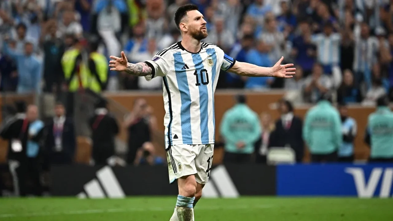 Neste Dia do Futebol e de final da Copa, conheça os craques de 'Jogada de Risco' e a relação dos atores com o esporte