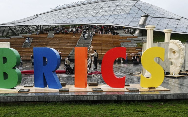 BRICS se consolida em meio à instabilidade global, aponta especialista
