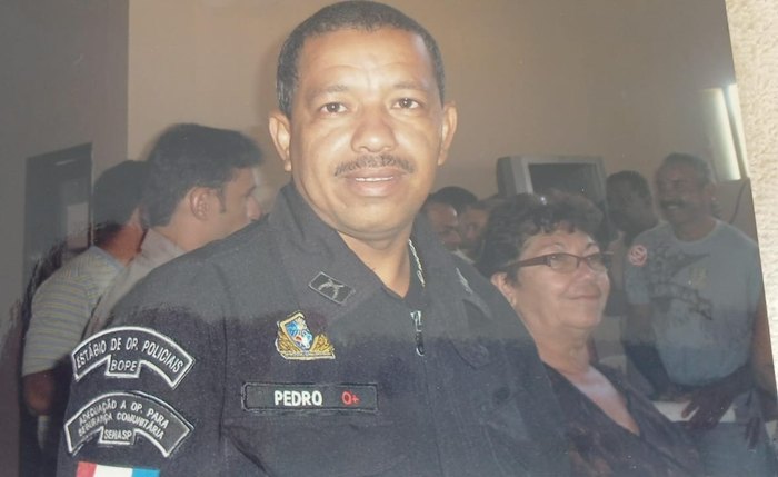 Major Pedro Silva é acusado pelo filho de agredir a esposa Major Pedro Silva é acusado pelo filho de agredir a esposa