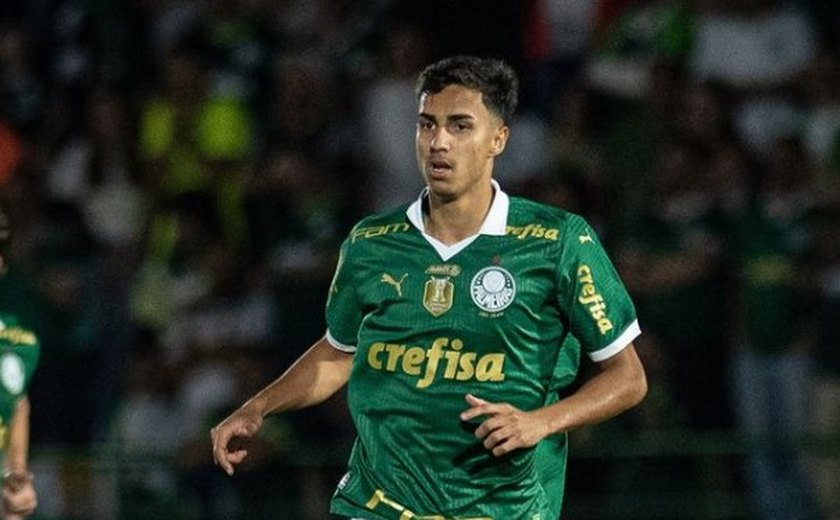 Vitor Reis exalta embalo do Palmeiras em reta final do Brasileirão: 'Elenco muito forte'