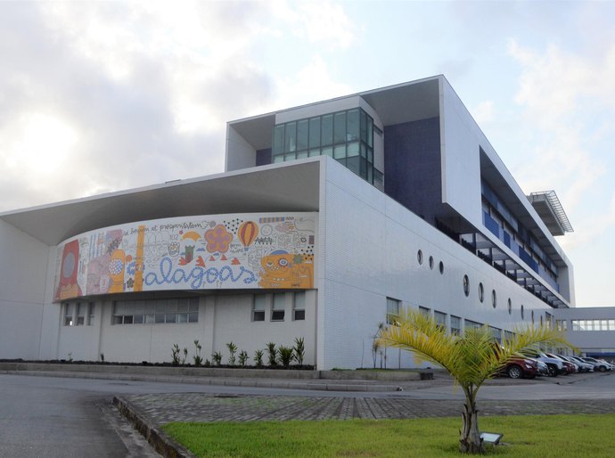 Governo inaugura Centro Estadual de Oncologia do Hospital Metropolitano nesta segunda (16)