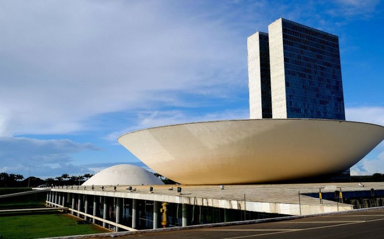 Congresso avalia pautar veto à desoneração na semana que vem