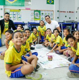 Projeto inspirado na Copa do Mundo promove inclusão, empatia e criatividade em escola municipal