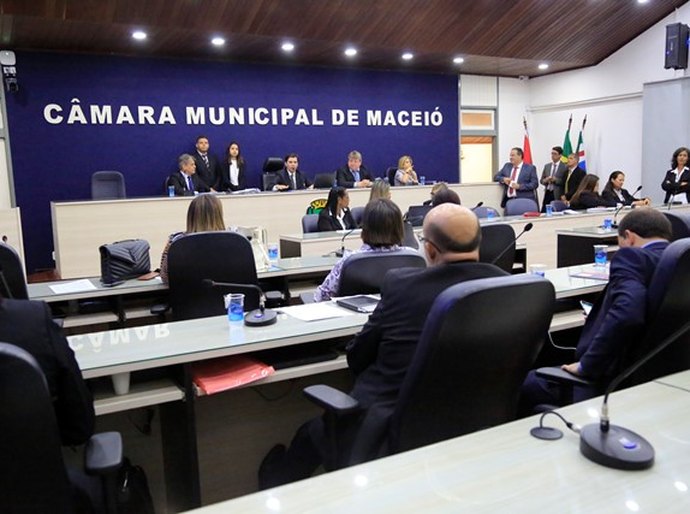Elenco do Coruripe participa de recreativo na tarde de terça antes do jogo contra o CSA