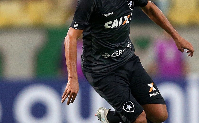Ex-jogador de Botafogo e Internacional busca 'vida nova' agora no Operário-PR