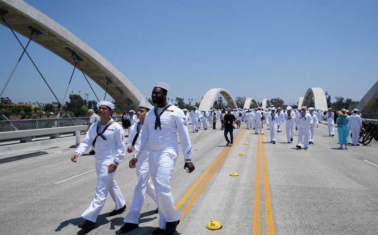 Estados Unidos enfrentam escassez crítica de marinheiros, aponta mídia