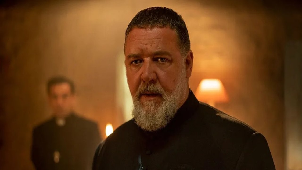 Filme ‘O Exorcista do Papa’, estrelado por Russell Crowe, ganha trailer e pôster