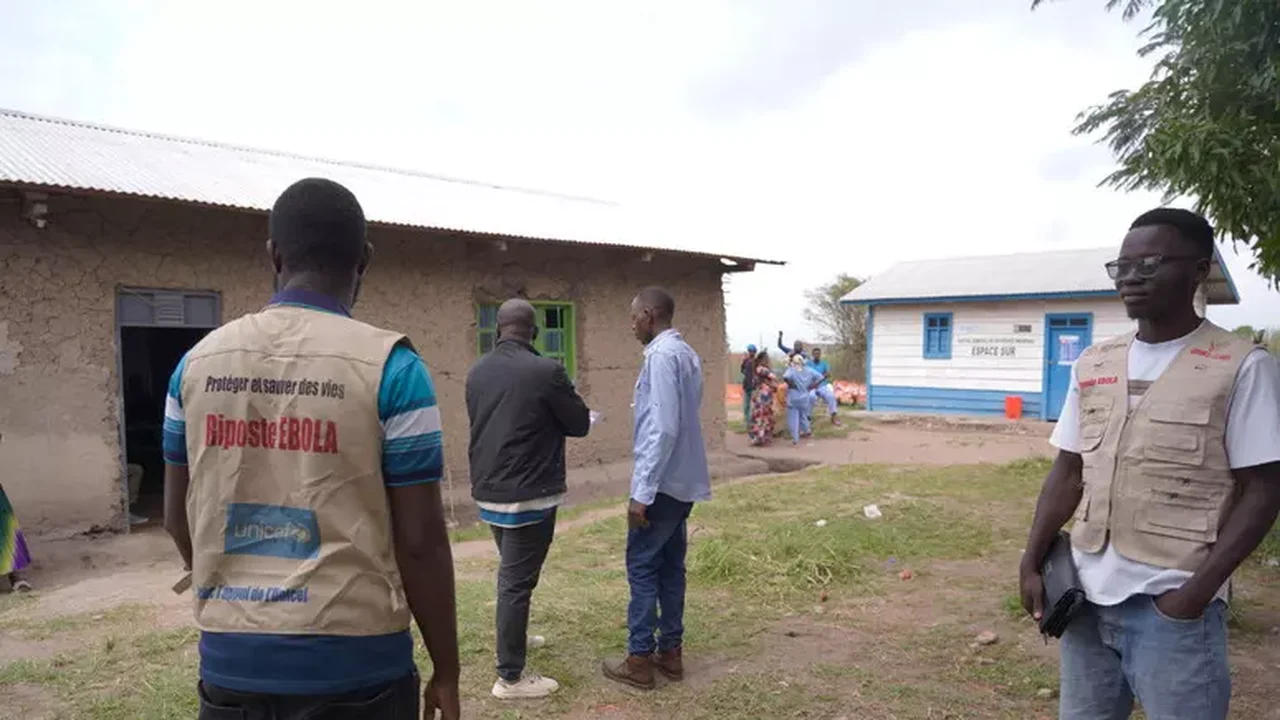 Ebola mata ao menos 754 no Congo; país tem mais de 2 mil casos