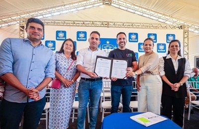 Fátima Canuto prestigia agenda de entregas em comemoração aos 151 anos de Pilar