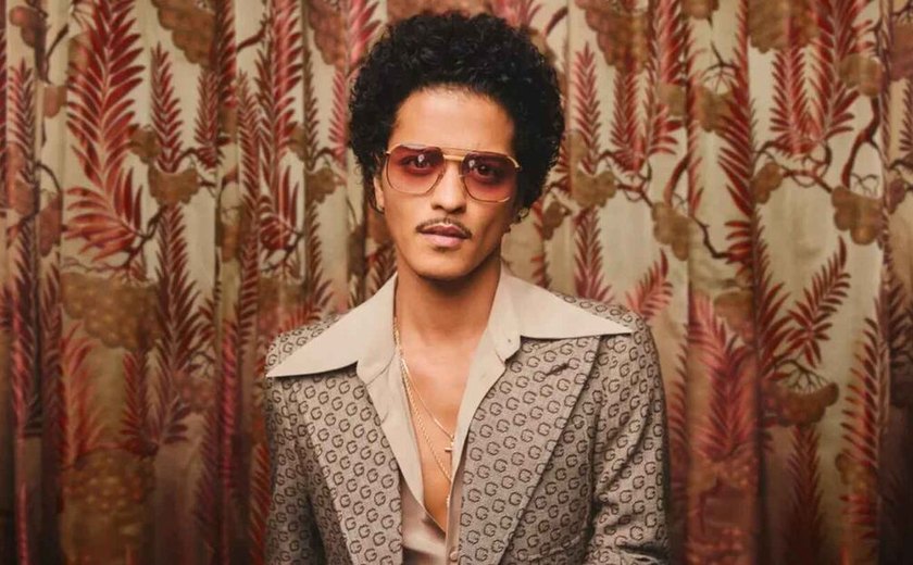 Bruno Mars, carisma e seleção de hits