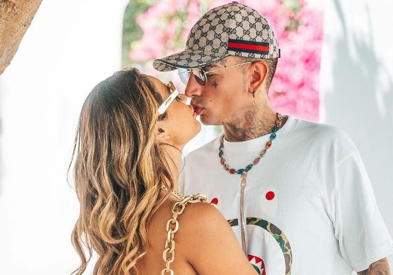 Como MC Guimê, veja outros famosos que já cobriram ou apagaram tatuagens para ex