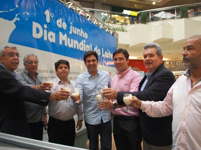 No Dia Mundial do Leite, entidades  trabalham para reorganizar a produção