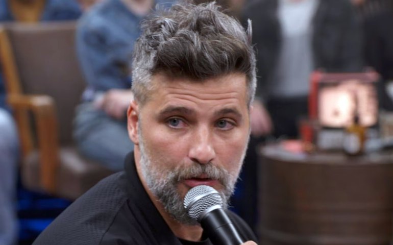 Gagliasso defende Manoel Soares e acusa Patricia Poeta e Betty Faria por racismo; atriz rebate