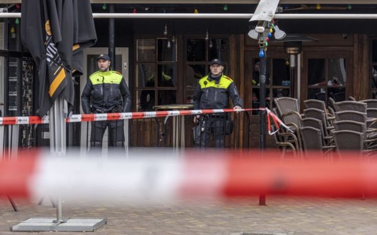 Homem que manteve quatro reféns é preso na Holanda