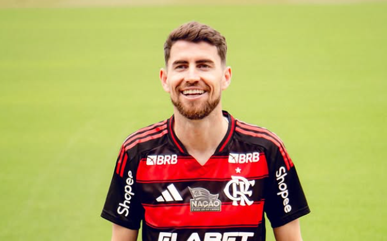 Apresentado, Jorginho diz estar em condições de estrear pelo Flamengo no Mundial de Clubes
