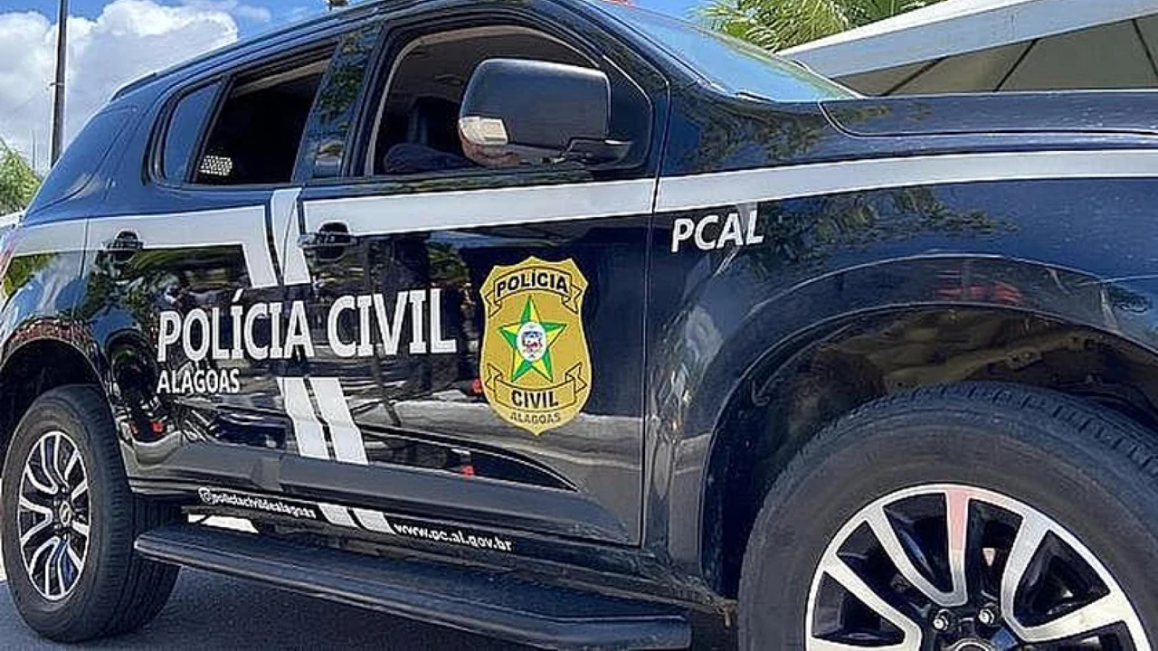 Homem é preso na Chã da Jaqueira após fotografar parentes da esposa dormindo de roupa íntima