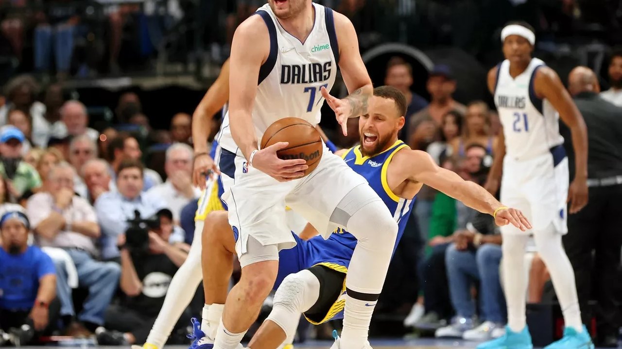 Luka Doncic comanda vitória tranquila do Dallas Mavericks sobre os Suns na NBA