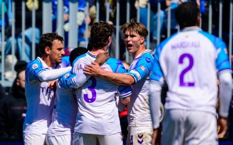 Liga do Canadá valida primeiro gol com nova regra de impedimento; veja o lance