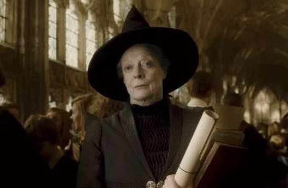 MAGGIE SMITH