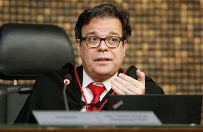 Vídeo: 'Combater a tortura é combater a desumanidade', afirma Tutmés Airan