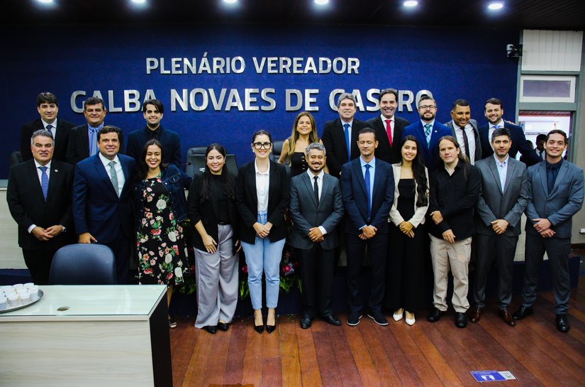 Vereadores dão boas-vindas a novos servidores concursados durante sessão da Câmara