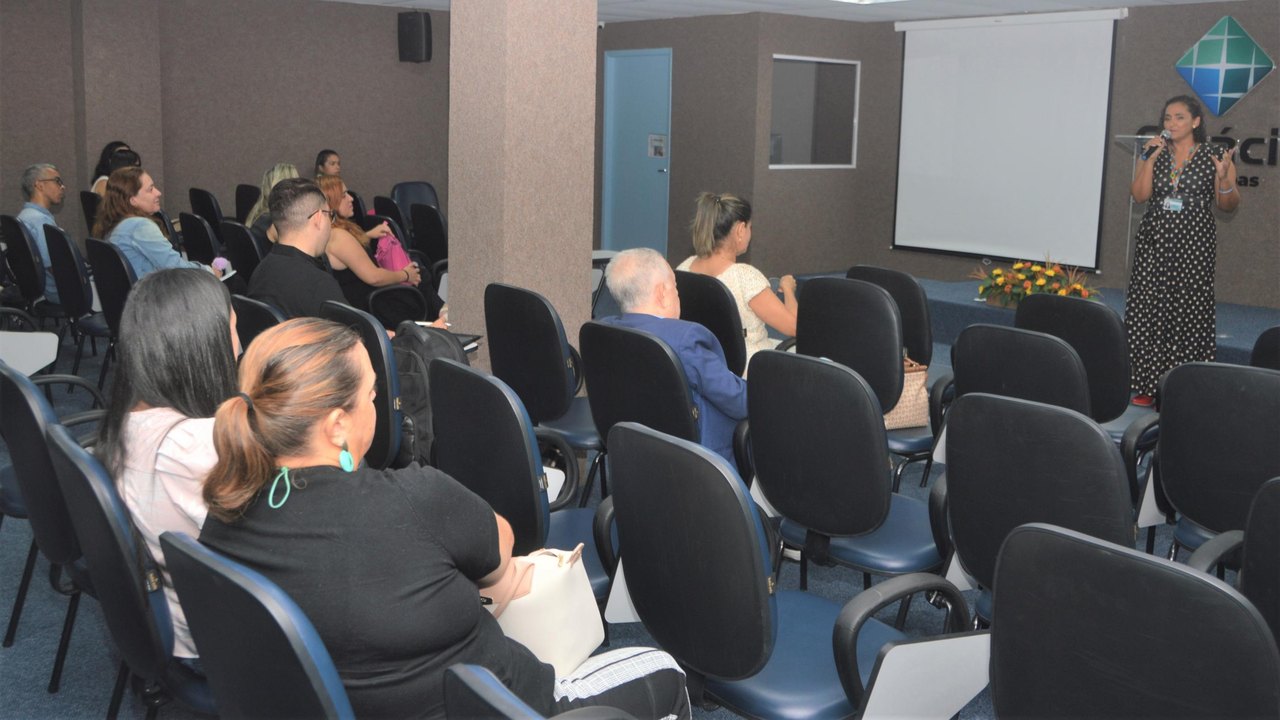 Sesau promove Bate-Papo Inclusivo em alusão ao Dia Mundial do Orgulho Autista