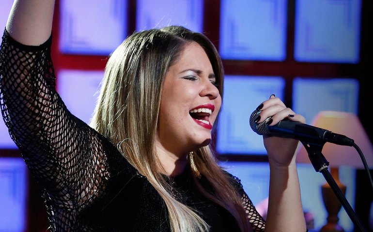 Advogados de Marilia Mendonça vão acionar a justiça, depois de vazar fotos do corpo da cantora no IML