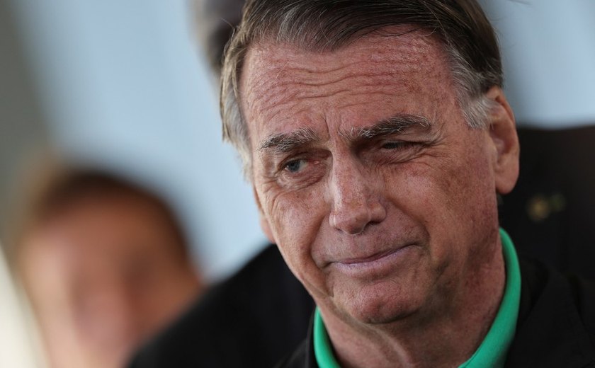 Moraes afirma que Bolsonaro confessou tentativa de extorsão ao vincular tarifa dos EUA à própria anistia