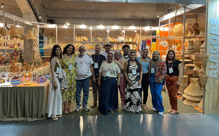 Em quatro dias, artesãos alagoanos faturam mais de R$ 100 mil na Fenaba 2025