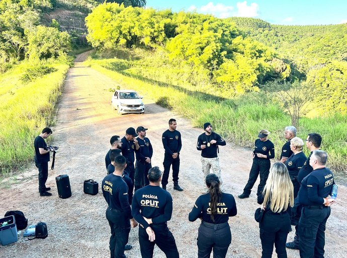 Policiais da Oplit são capacitados para uso de drones em ações operacionais