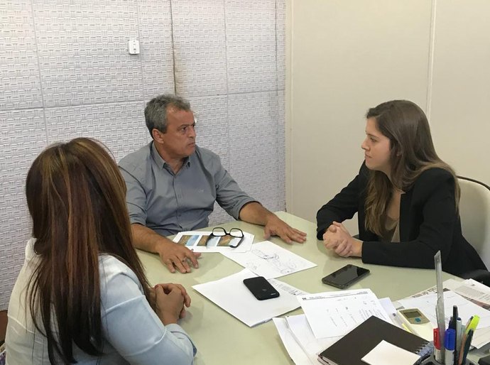 Deputada Cibele Moura cobra melhoria para estradas de Jacuípe e Jundiá